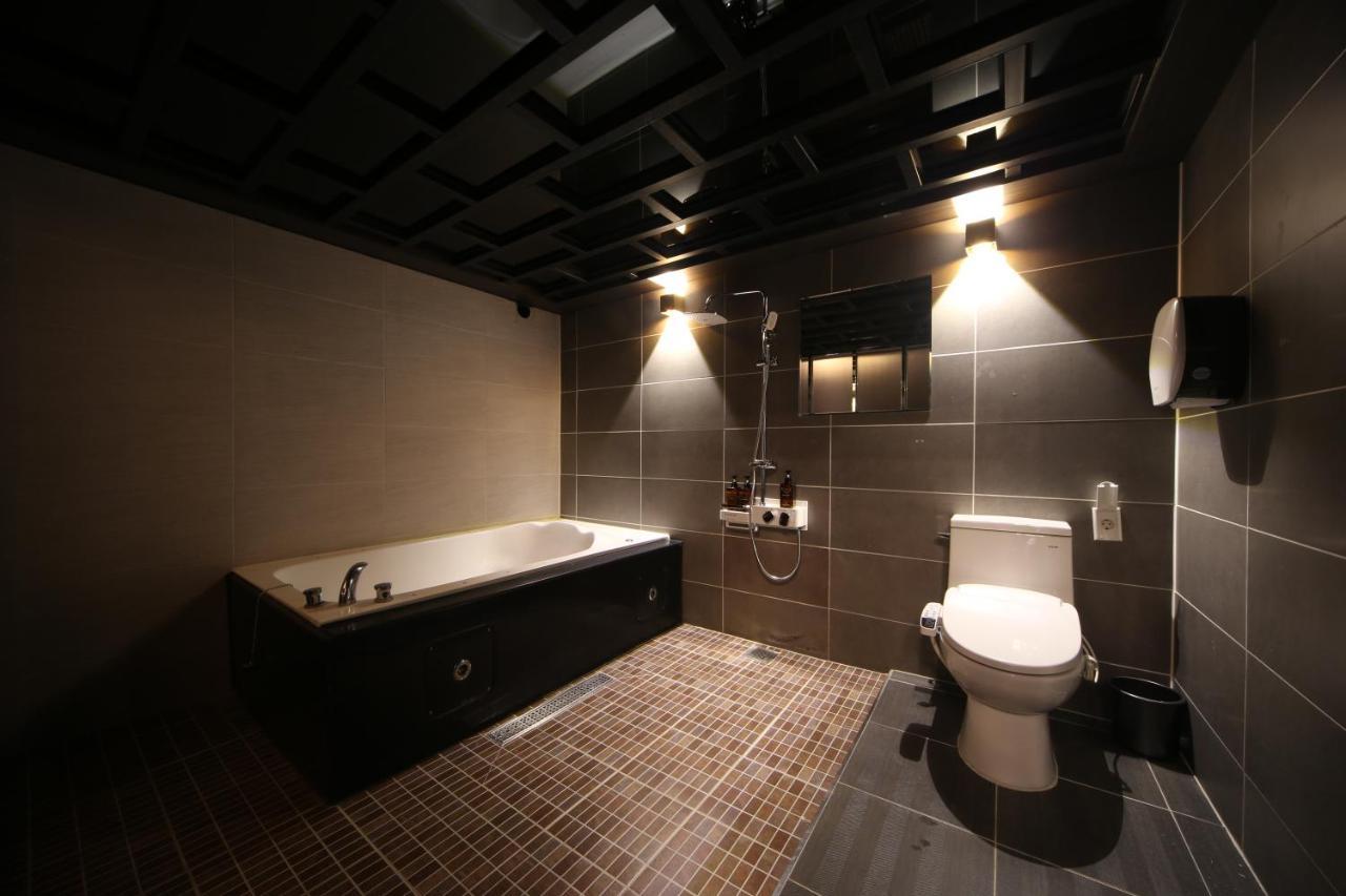 Hotel Yeogiatte Daegu Station Exterior photo