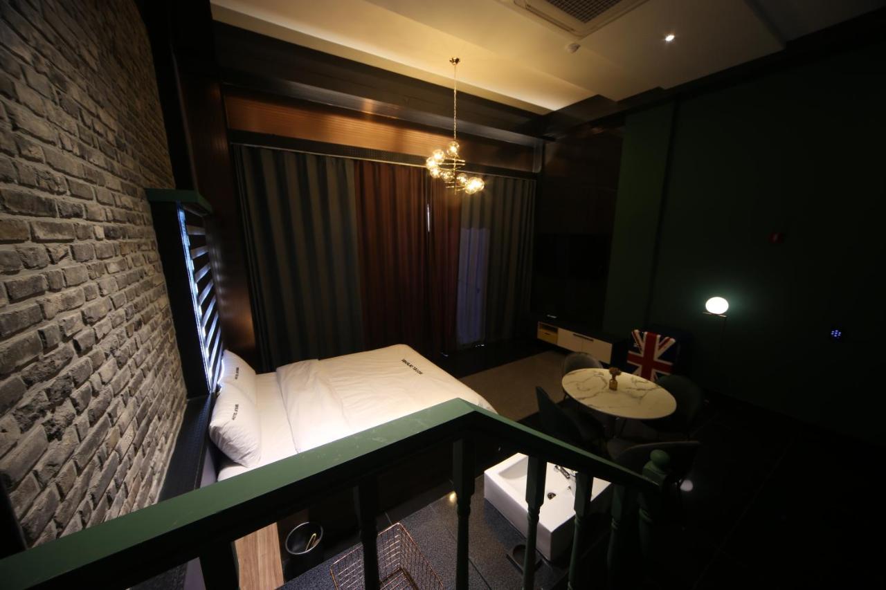 Hotel Yeogiatte Daegu Station Exterior photo